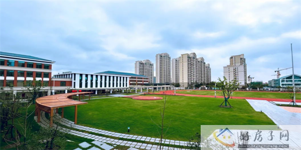 内卷王出现!金地西郊悦章好不好?金地西郊悦章真的值得购买吗?            </h1>(图3)