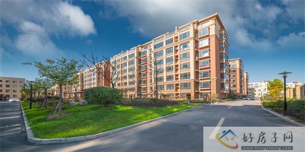 摄图网_501108506_多层建筑宜居小区（企业商用）.jpg