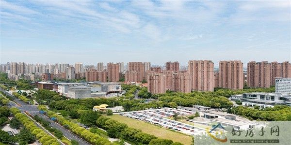 摄图网_501284120_小区楼盘（企业商用）.jpg