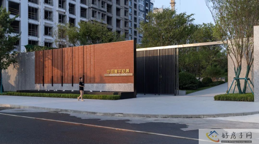 探盘!北京中海寰宇视界怎么样?打造建面约72-135平二至四居            </h1>(图1)